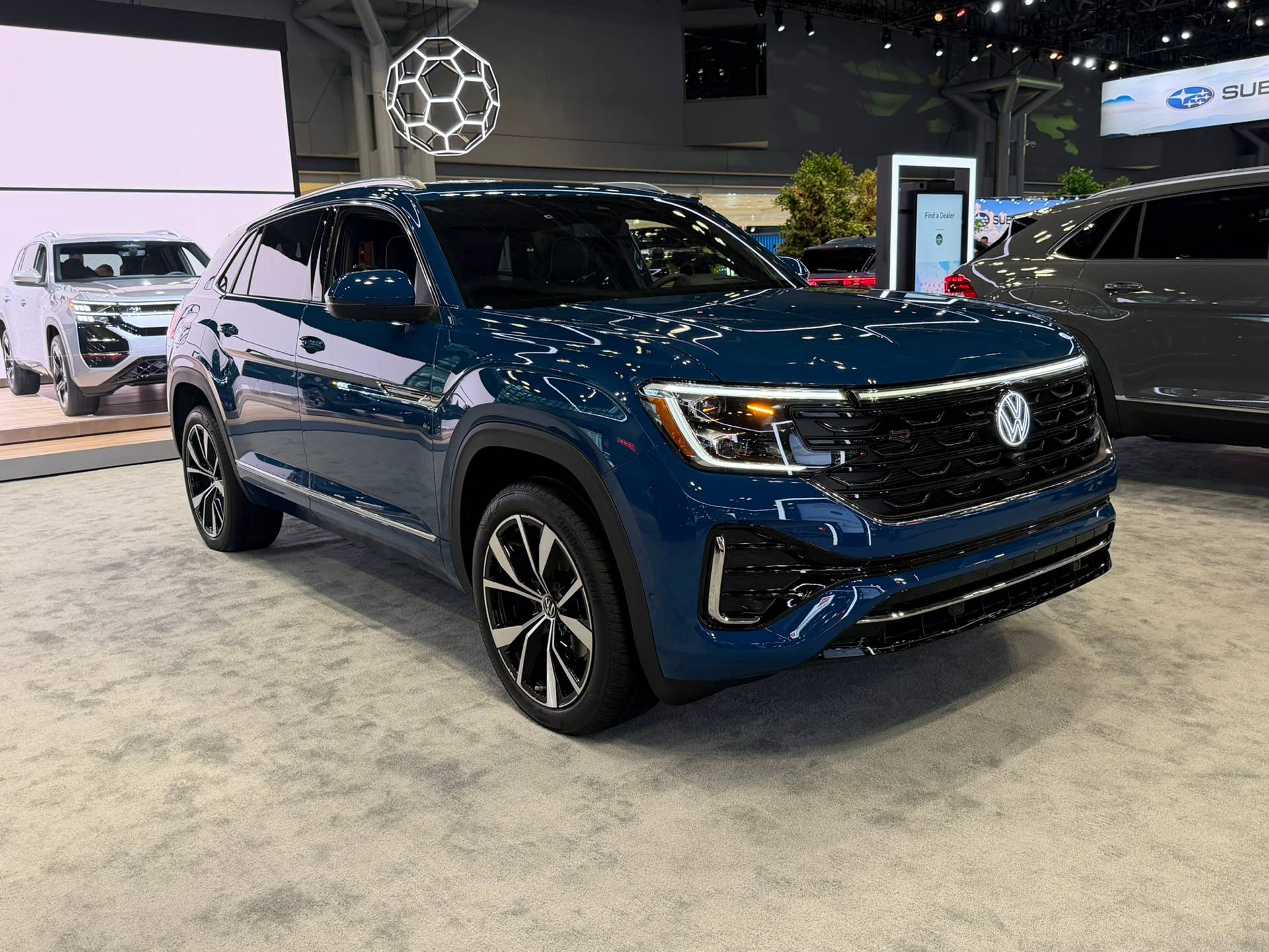 2027 Volkswagen Atlas Cross Sport