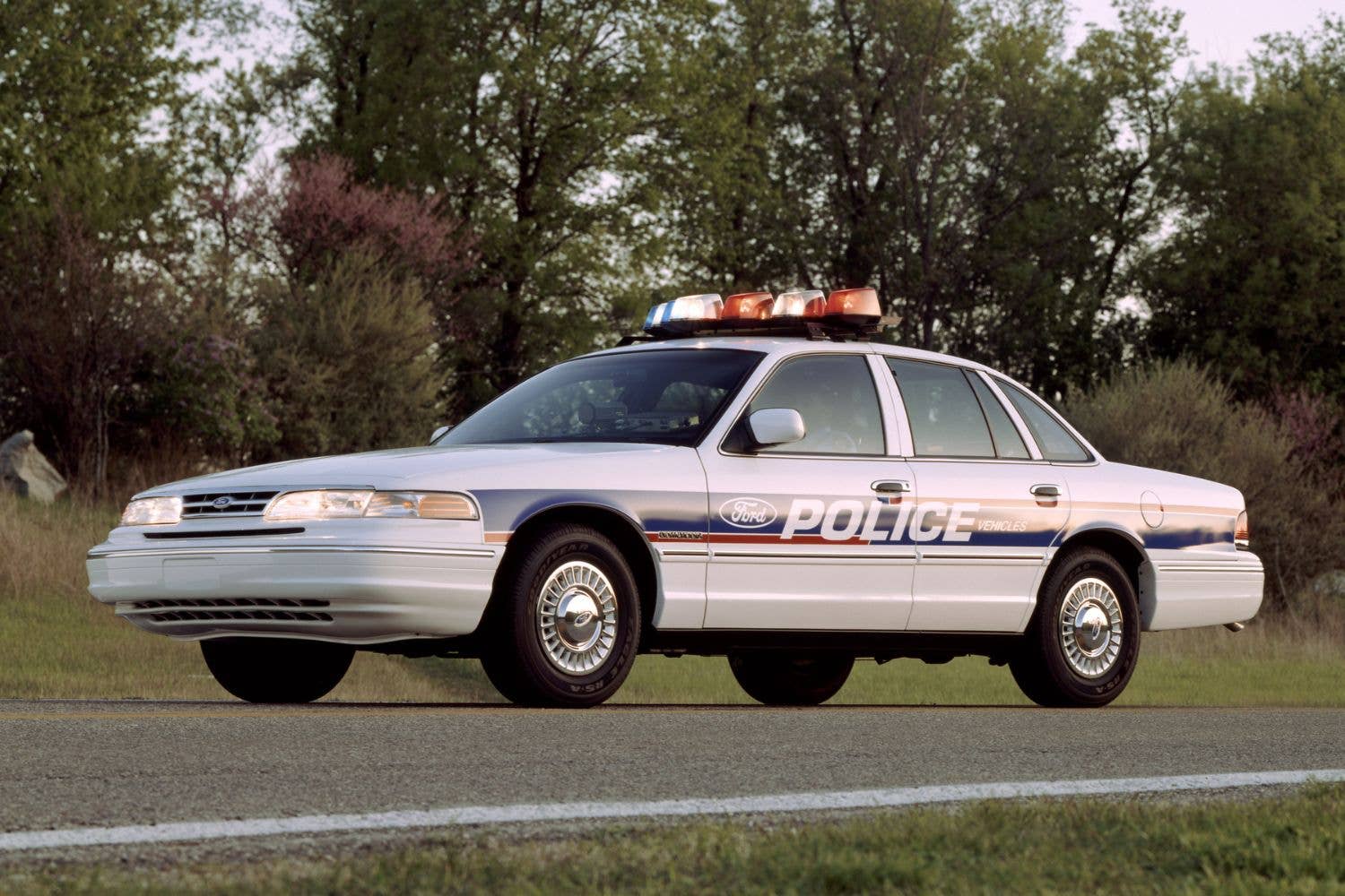1995-1997 Ford Crown Victoria Police Interceptor