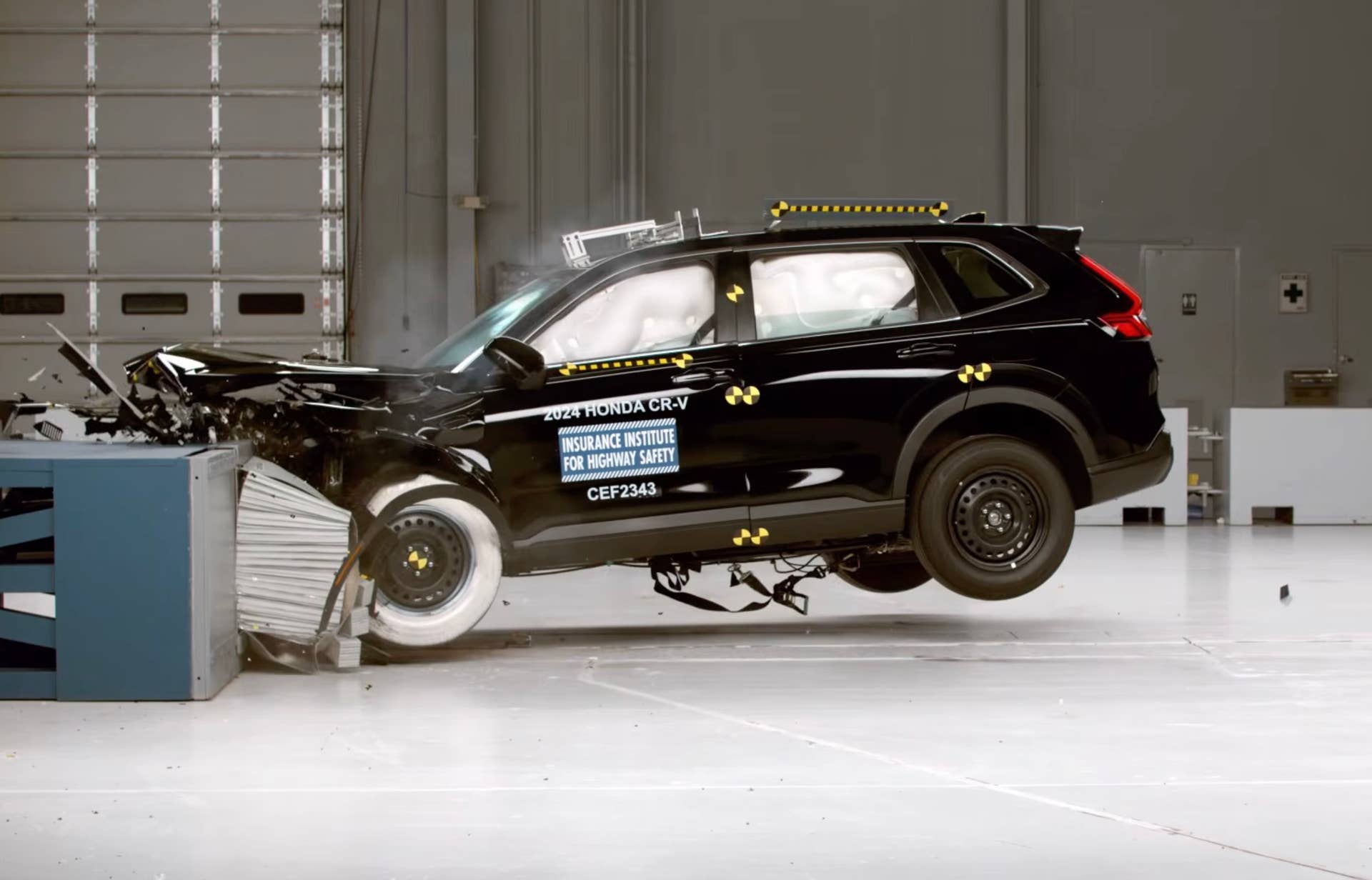 Honda CR-V crash test