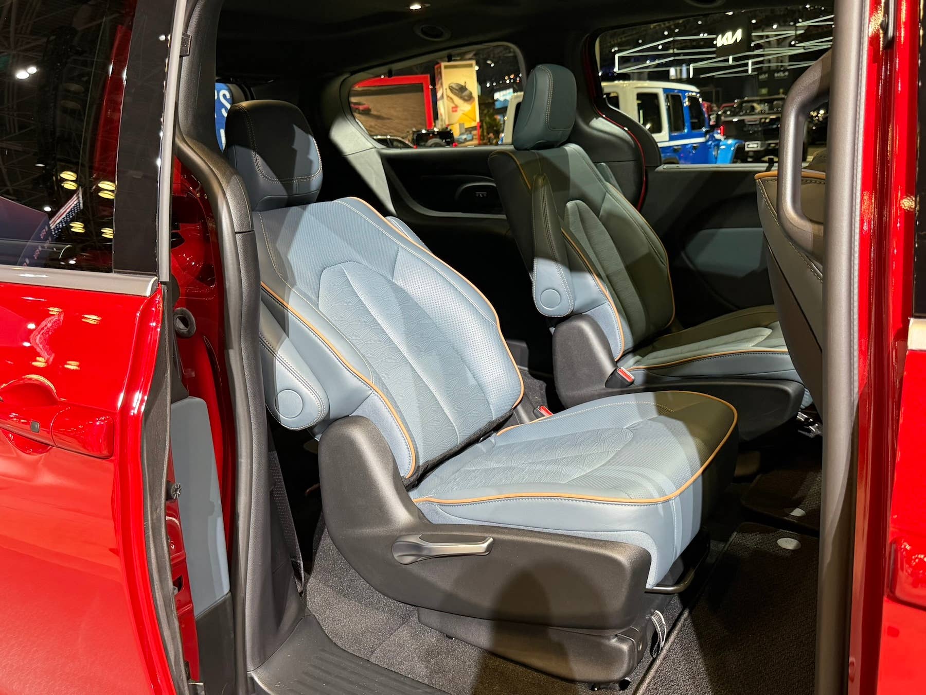 2027 Chrysler Pacifica Looks Striking in Person, but the Interior's