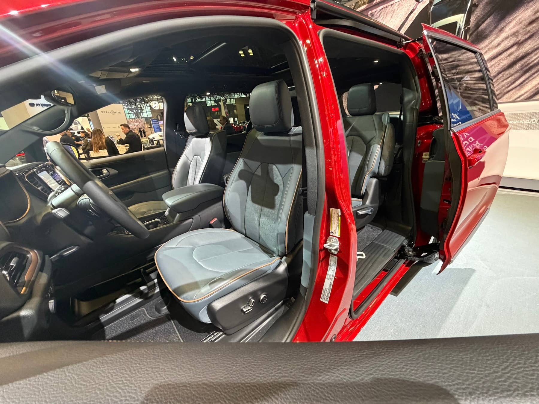 2027 Chrysler Pacifica Looks Striking in Person, but the Interior's