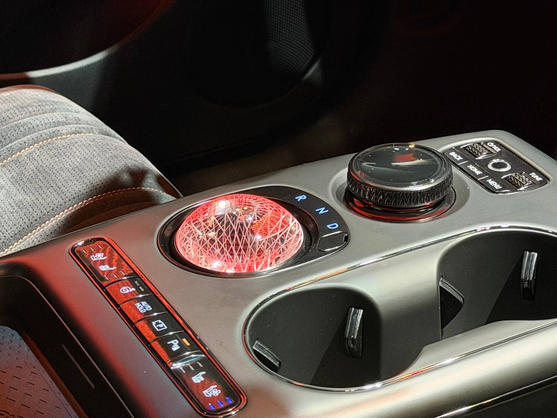 2027 Genesis GV60 Magma