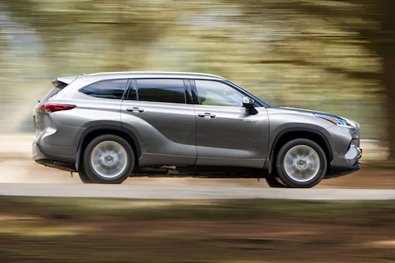 2026 Toyota Highlander Limited ZR Hybrid for the Japanese market