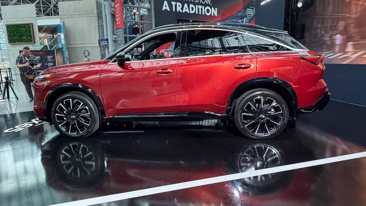 infiniti-qx65-new-york-international-auto-show.jpg?profile=rss