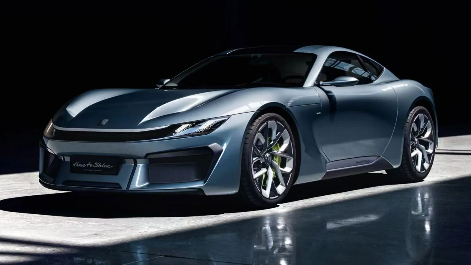 Lynk and Co Time To Shine GT Concept Front Quarter