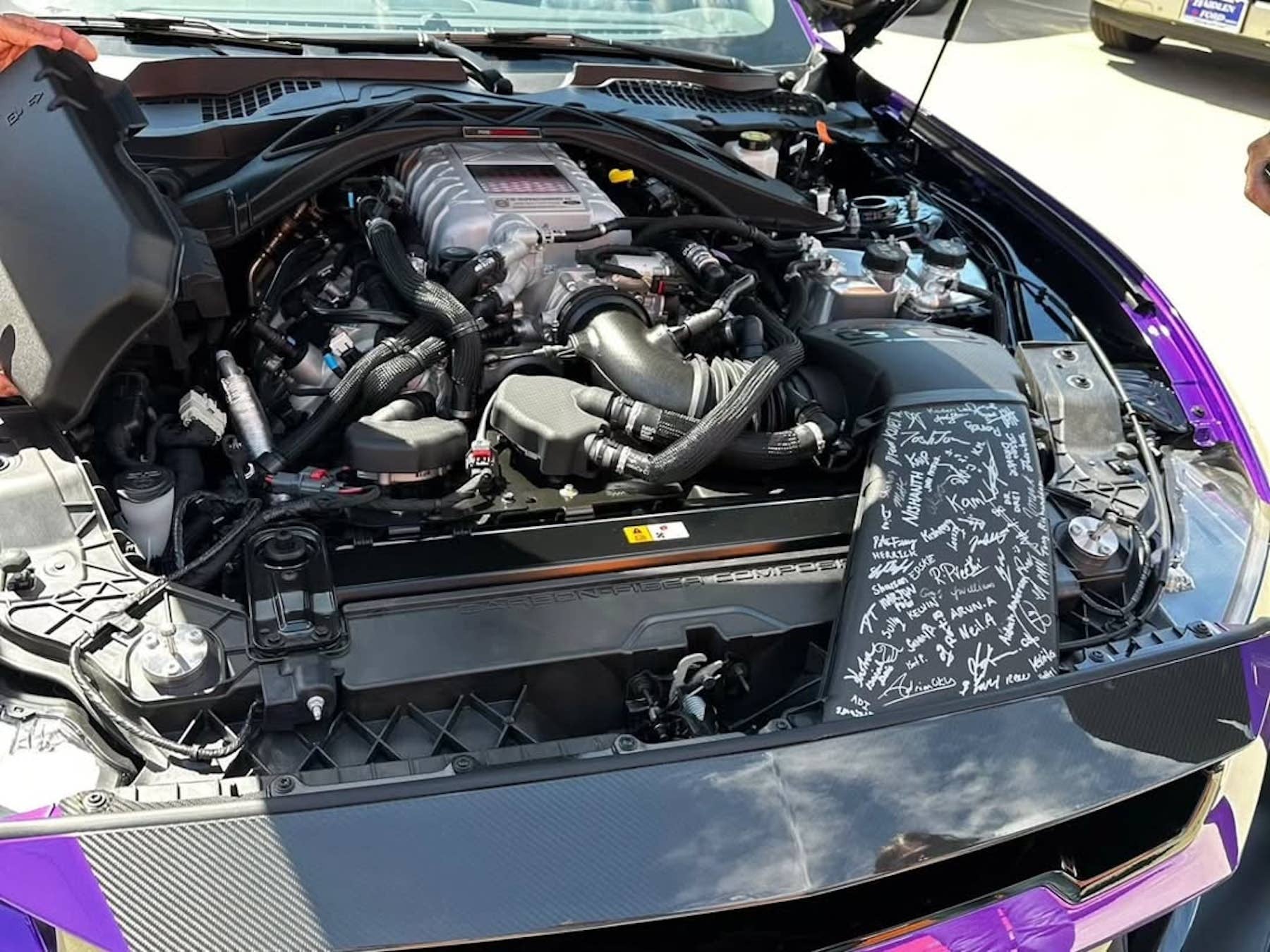 ford-mustang-gtd-in-lamborghini-color-proves-that-you-can-order-literally-any-paint_2.jpg?io=1&profile=rss