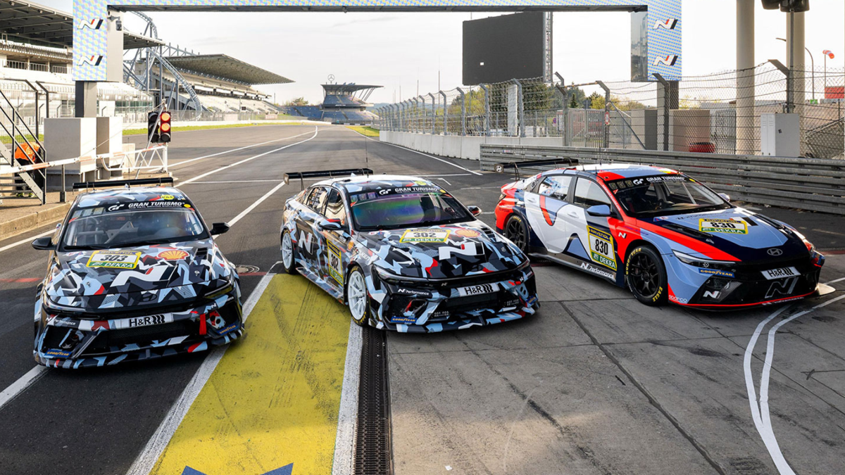 hyundai-elantra-n-at-nurburgring-3.png?io=1&profile=rss