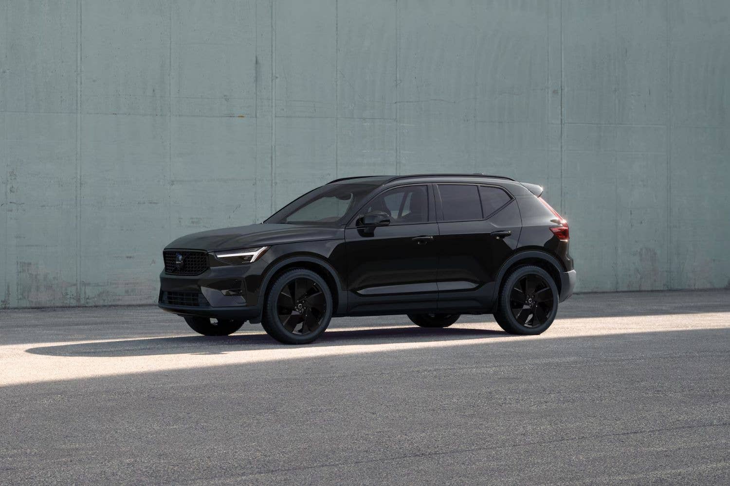 2026 Volvo XC40