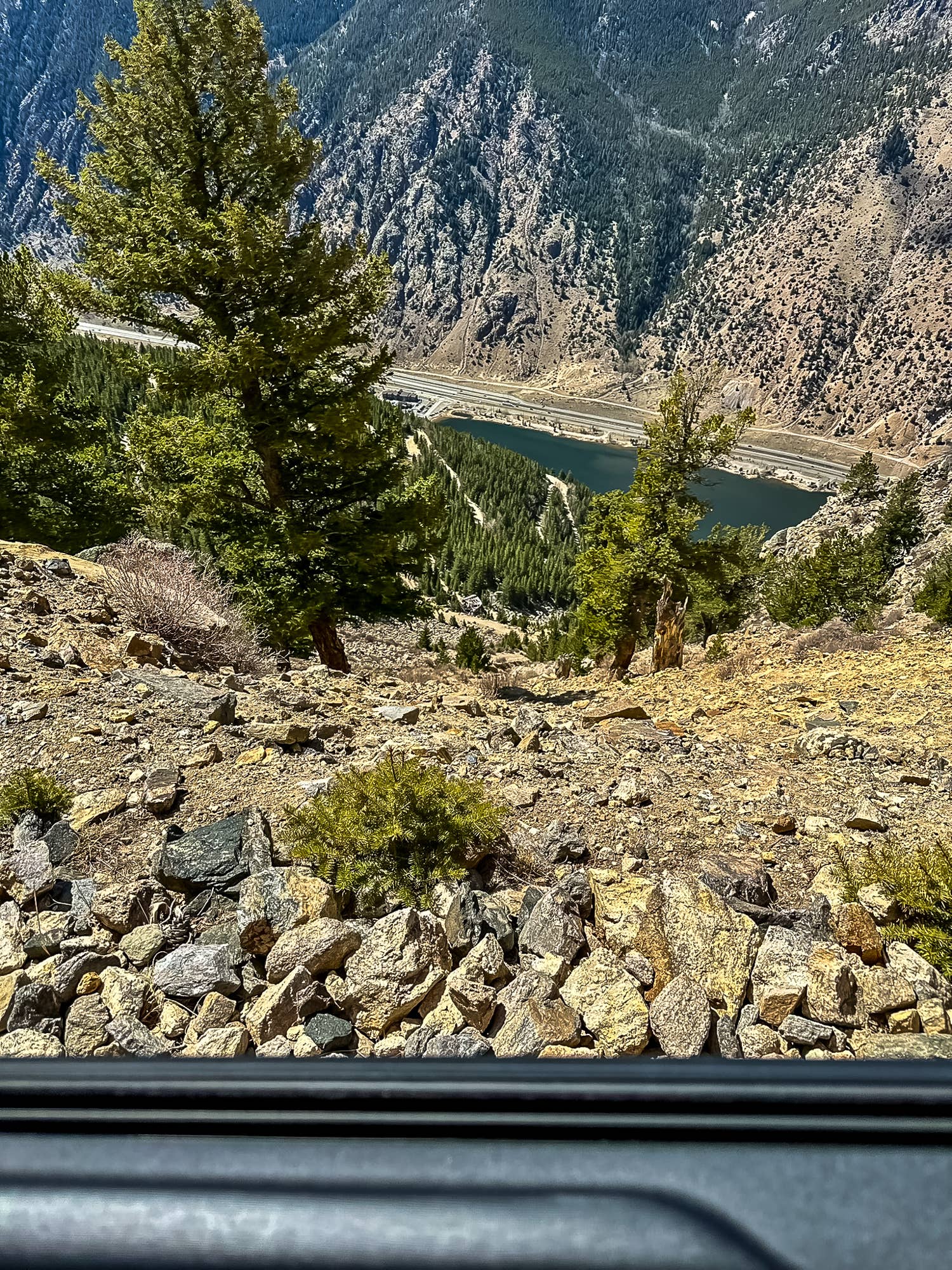 A perilous cliffside from the passenger seat of the 2025 Ford Bronco Stroppe