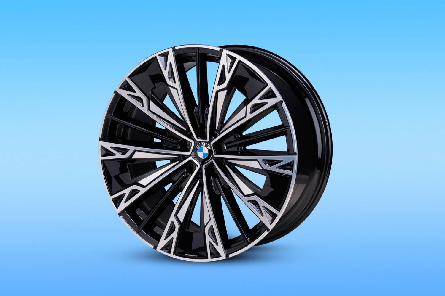 2027 BMW i7/7 Series wheel