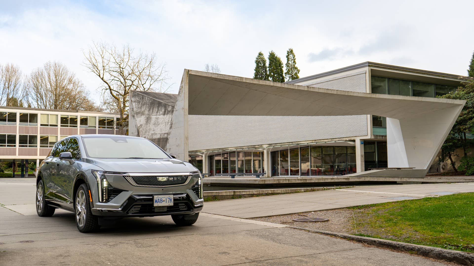 2026 Cadillac Optiq Premium Luxury
