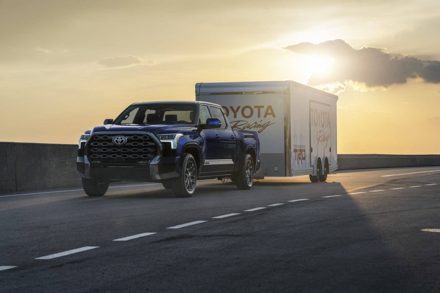 Ford F-150 Vs. Toyota Tundra Vs. Ram 1500: Which One Is The Best For ...