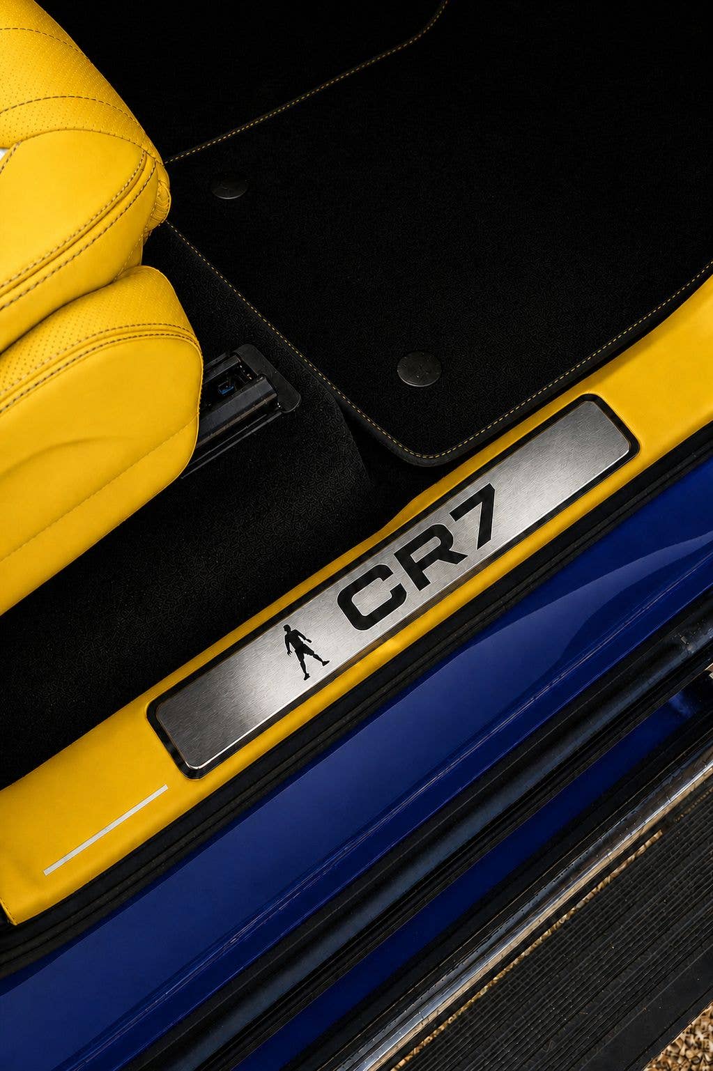 Refined Marques G63 Carbiolet Ronaldo