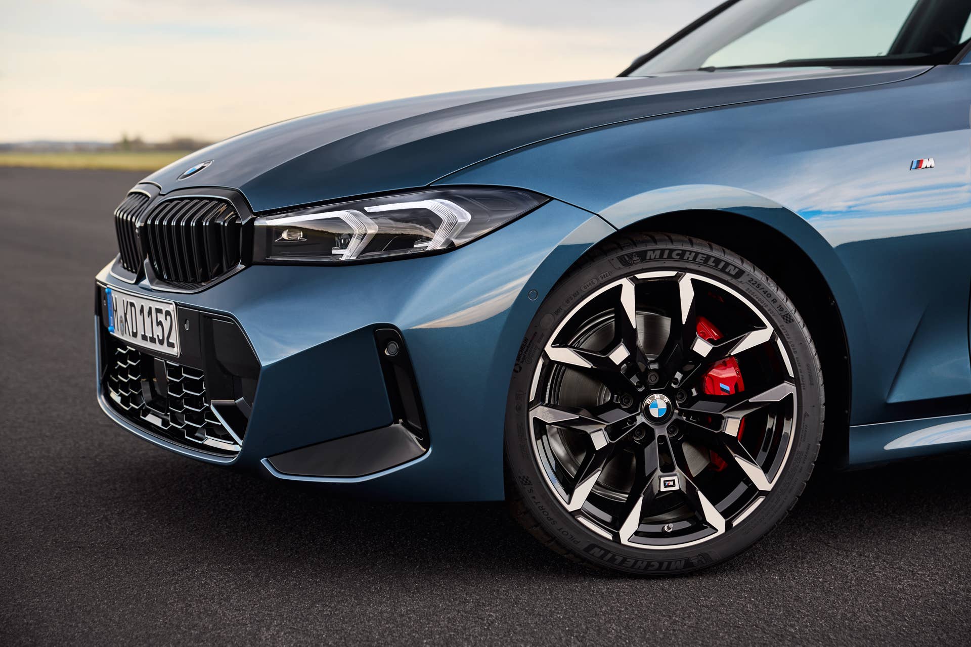 2025-2026 BMW 3 Series