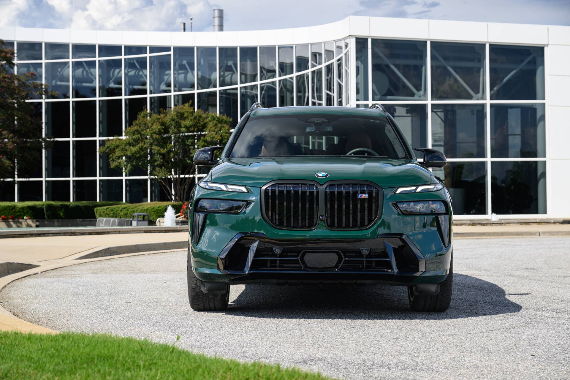 2025-2026 BMW X7