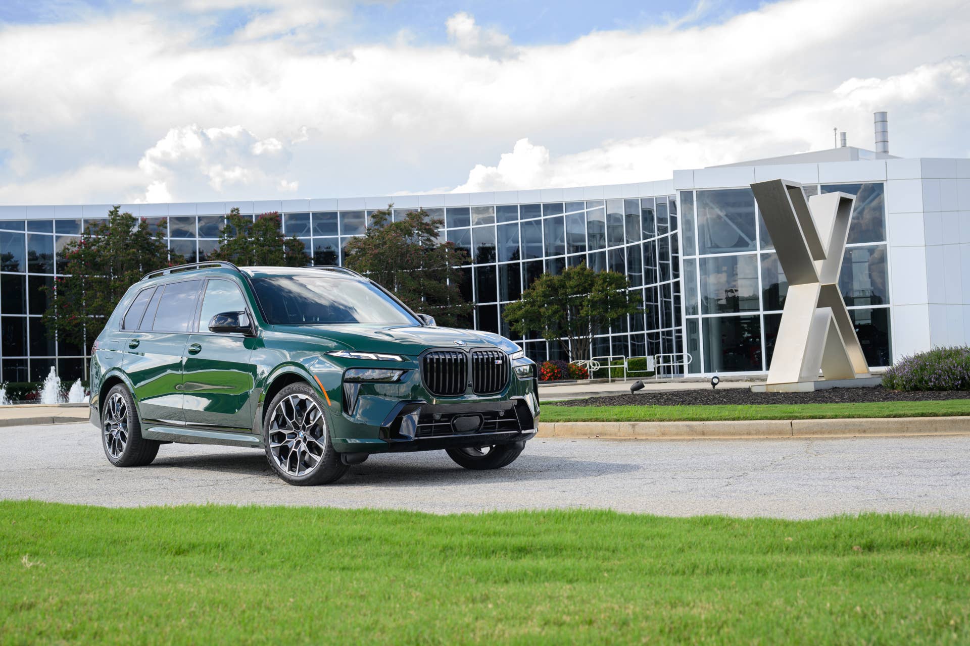 2025-2026 BMW X7
