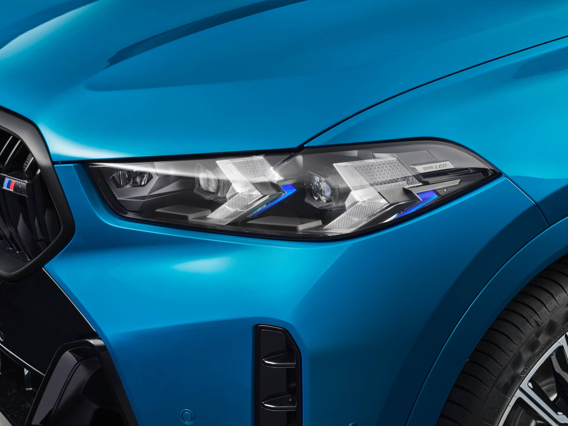 2025-2026 BMW X6