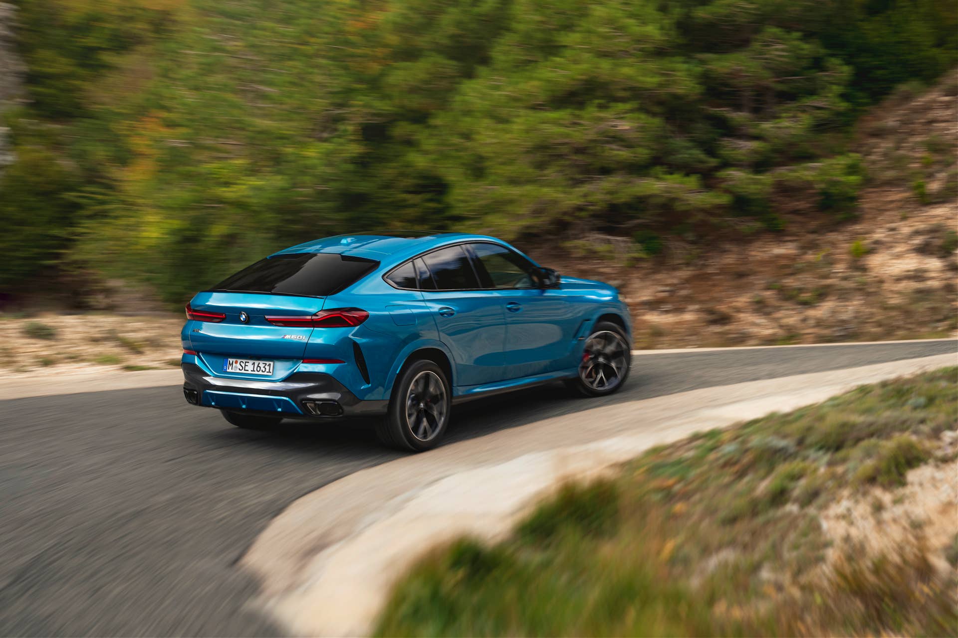 2025-2026 BMW X6