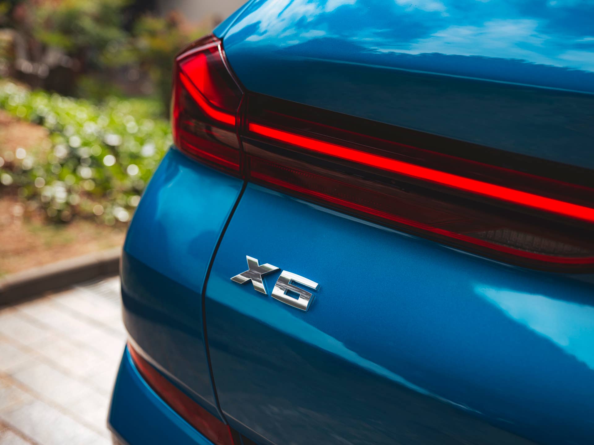 2025-2026 BMW X6