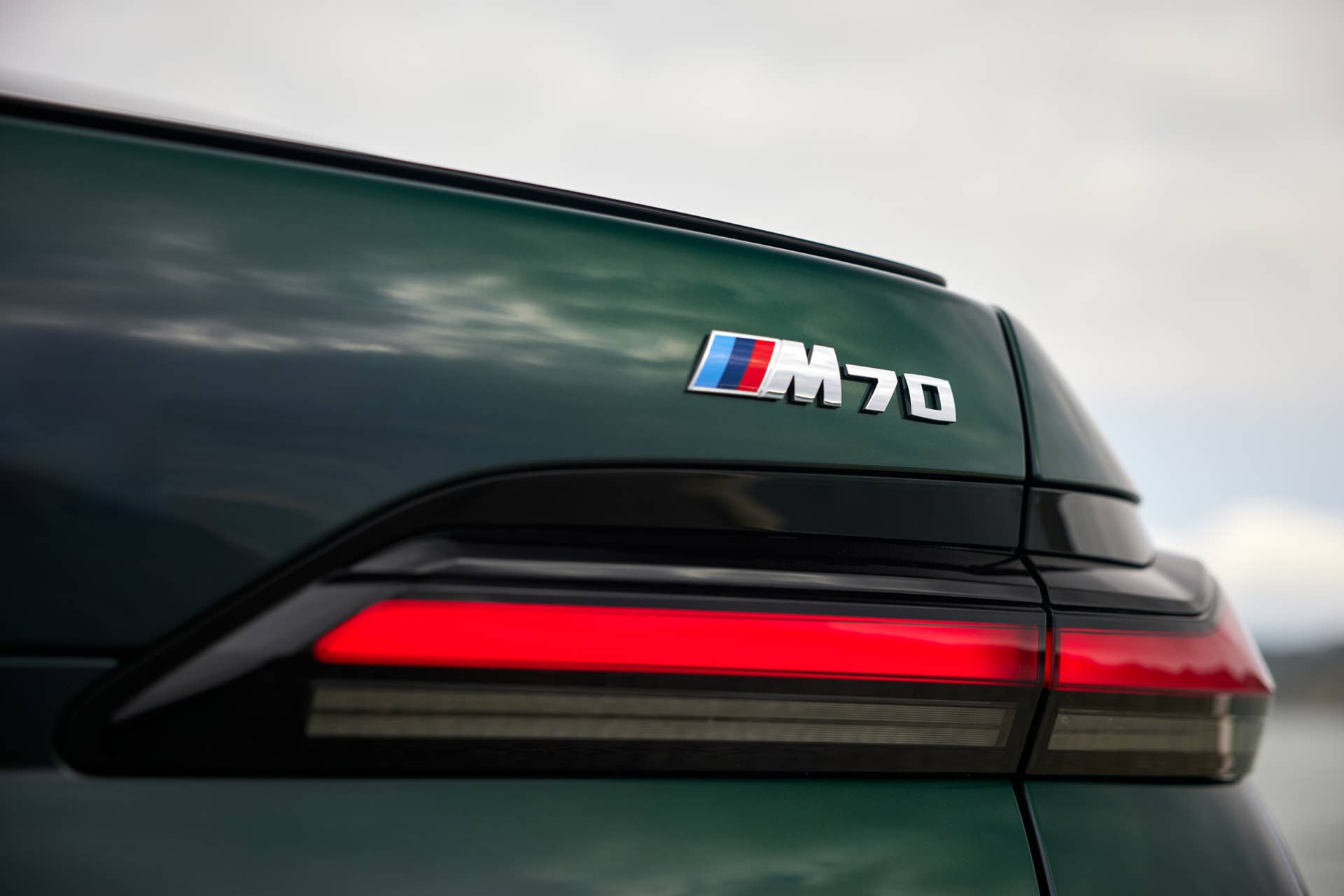 2025-2026 BMW i7