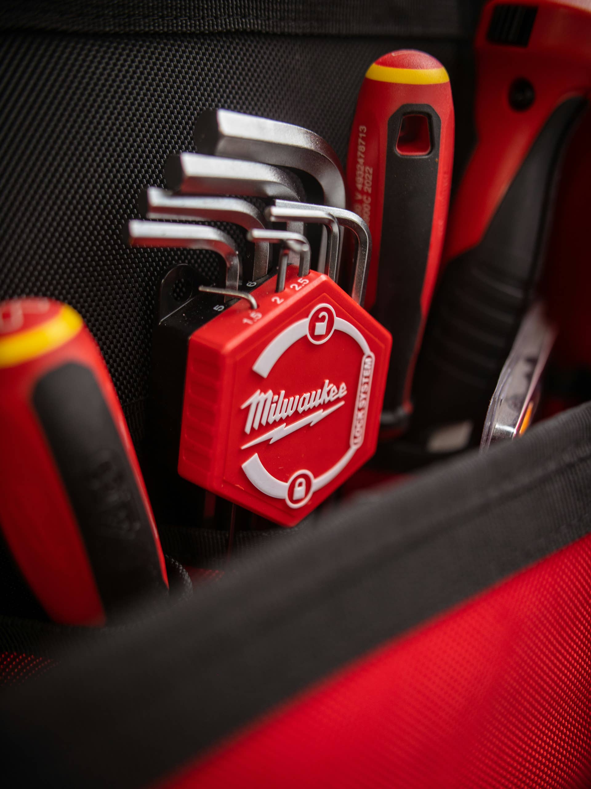 The Milwaukee 13-Inch Canvas Tool Bag Is 33% Off - Autoblog
