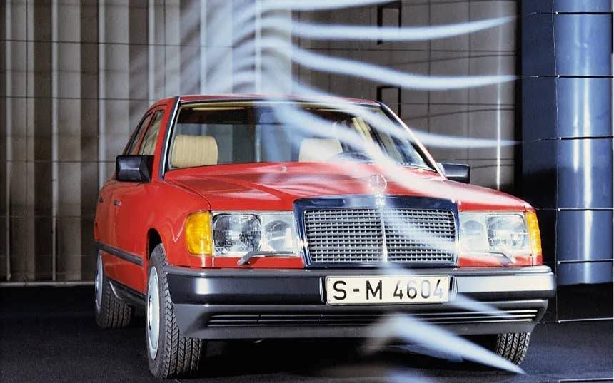 Mercedes-Benz W124 wind tunnel testing