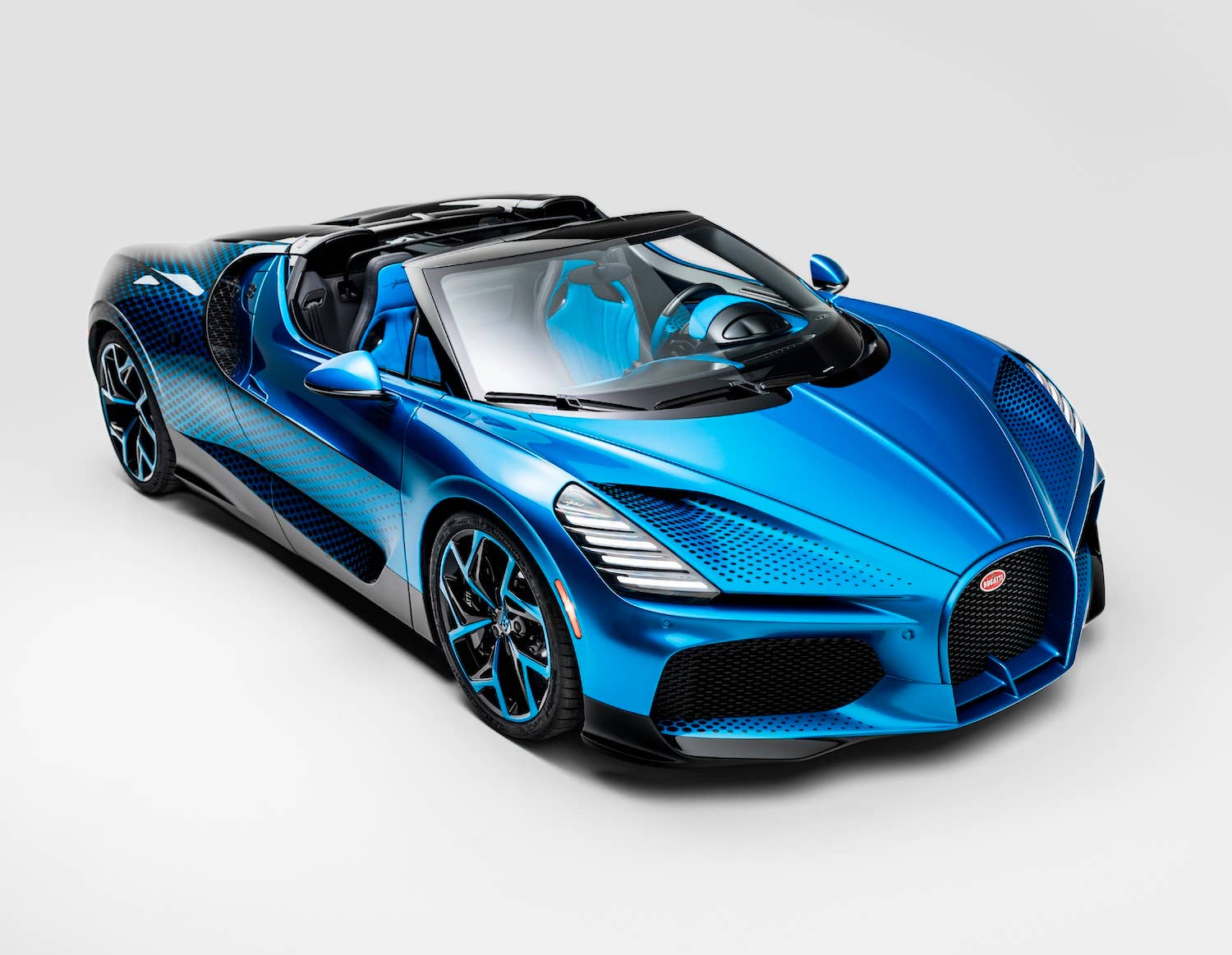 カルト 高飛車アナーキスト BugLug Bugatti W16 Mistral “Fly Bug” Is Inspired by a Dragonfly - Autoblog