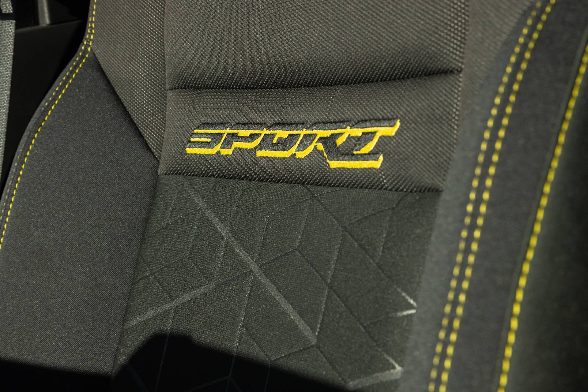 2027 Nissan Frontier Sport Edition