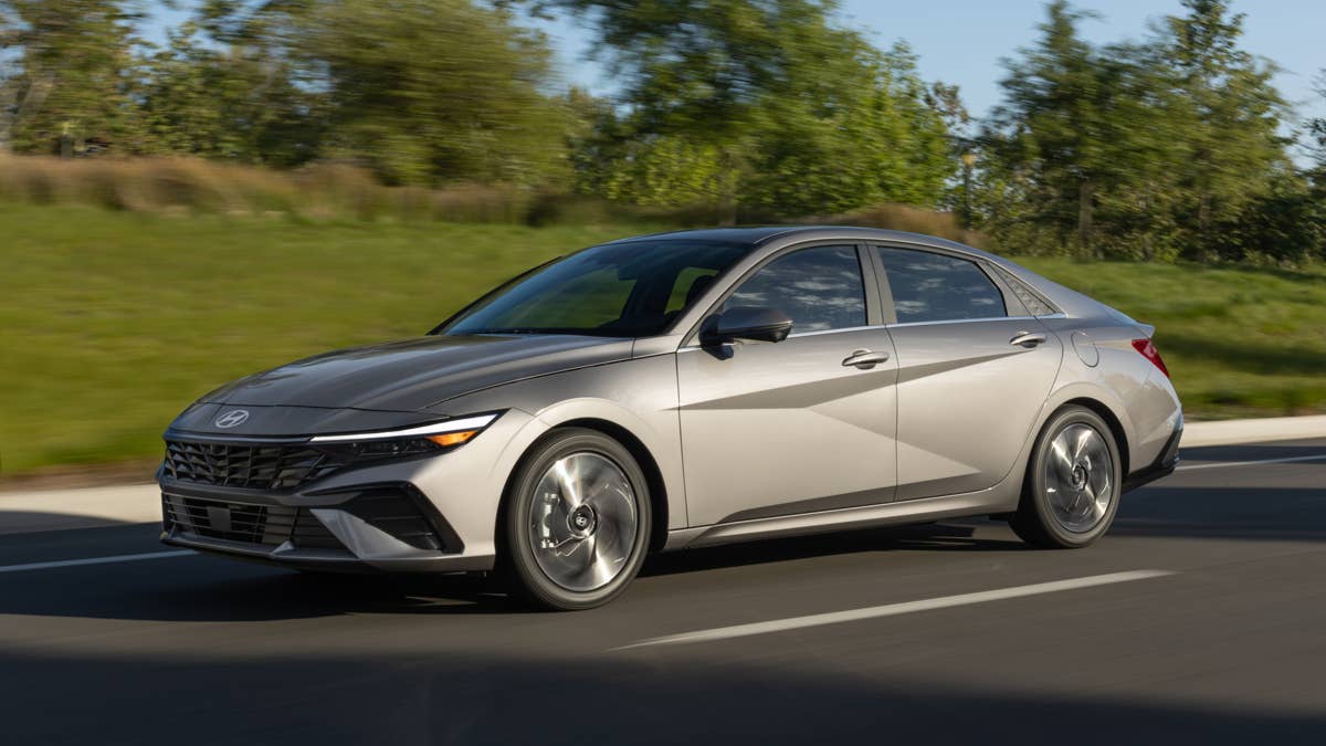 Postal Postal Hyundai's Two New Recalls Boil Down to Loose Nuts - Autoblog
