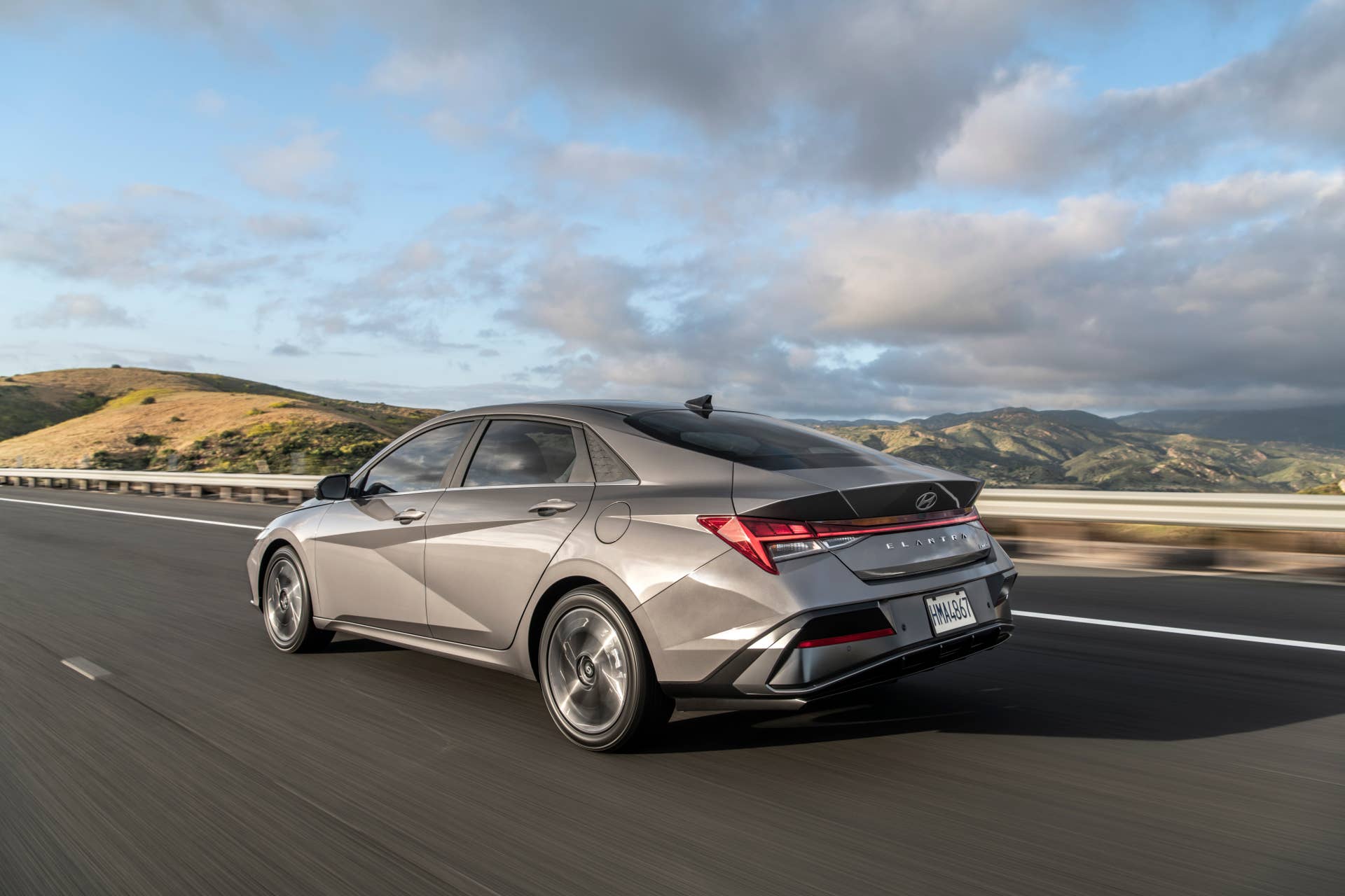 2025- 2026 2026 Hyundai Elantra