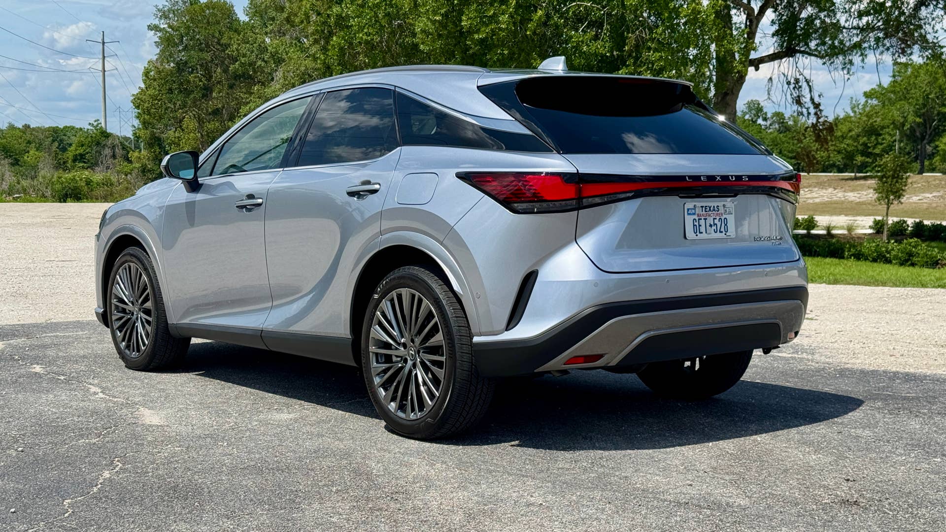 2026 Lexus RX 450h+