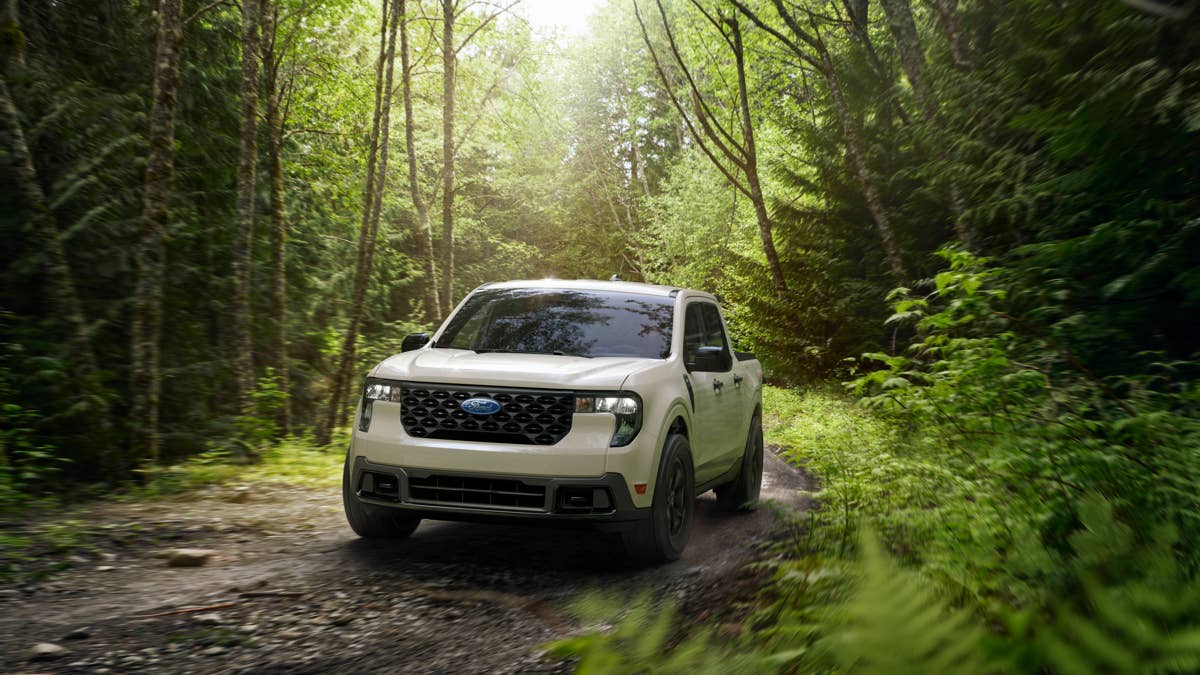 2025-2026-ford-maverick-xlt-with-fx4-off-road-package-front-view-dirt-driving.jpg?profile=rss&x=50&y=50