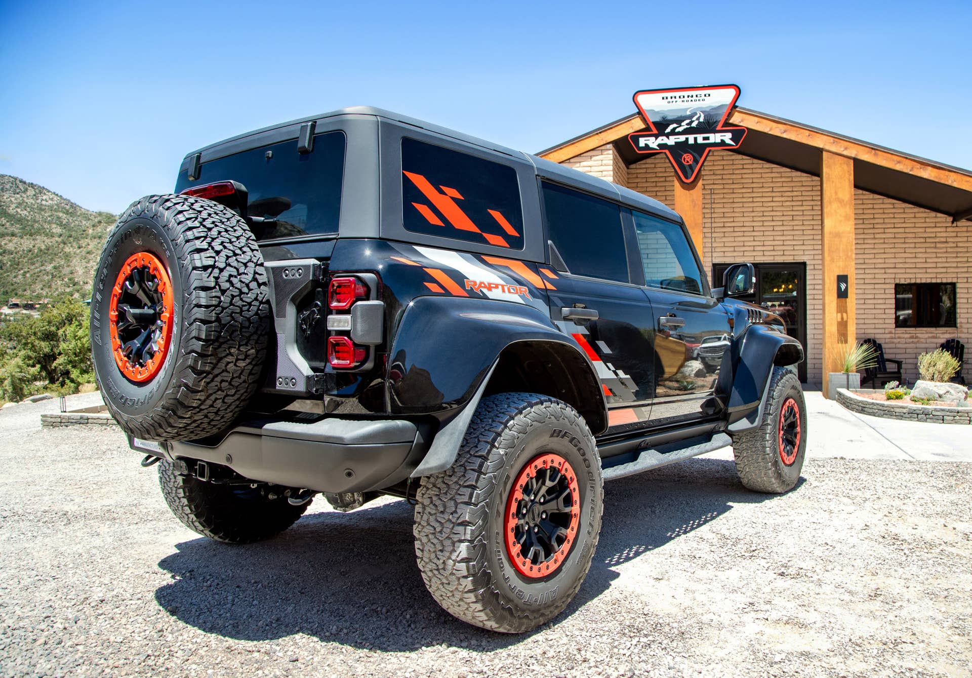 Ford Raktor 2025 Ford Bronco Raptor Review, Specs, Pricing and Warranty - Autoblog