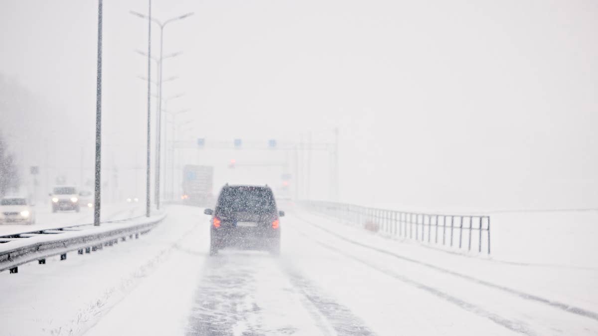 Winter Storm Warning Issued as 5 Feet of Snow, Freezing Temperatures ...