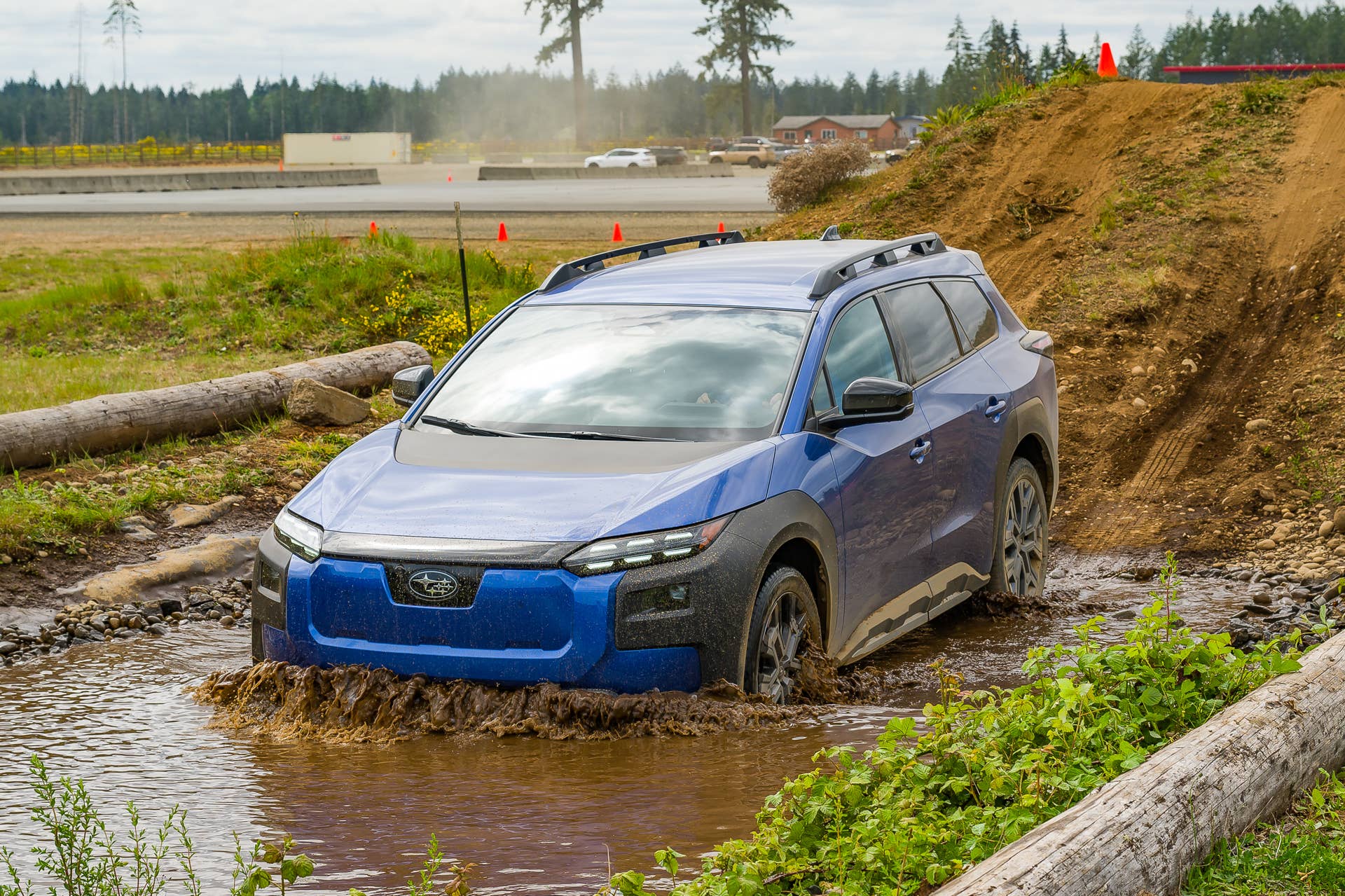 Suburu Rivian 2027 Rivian R2 vs. 2026 Subaru Trailseeker: I Drove Both Electric ...