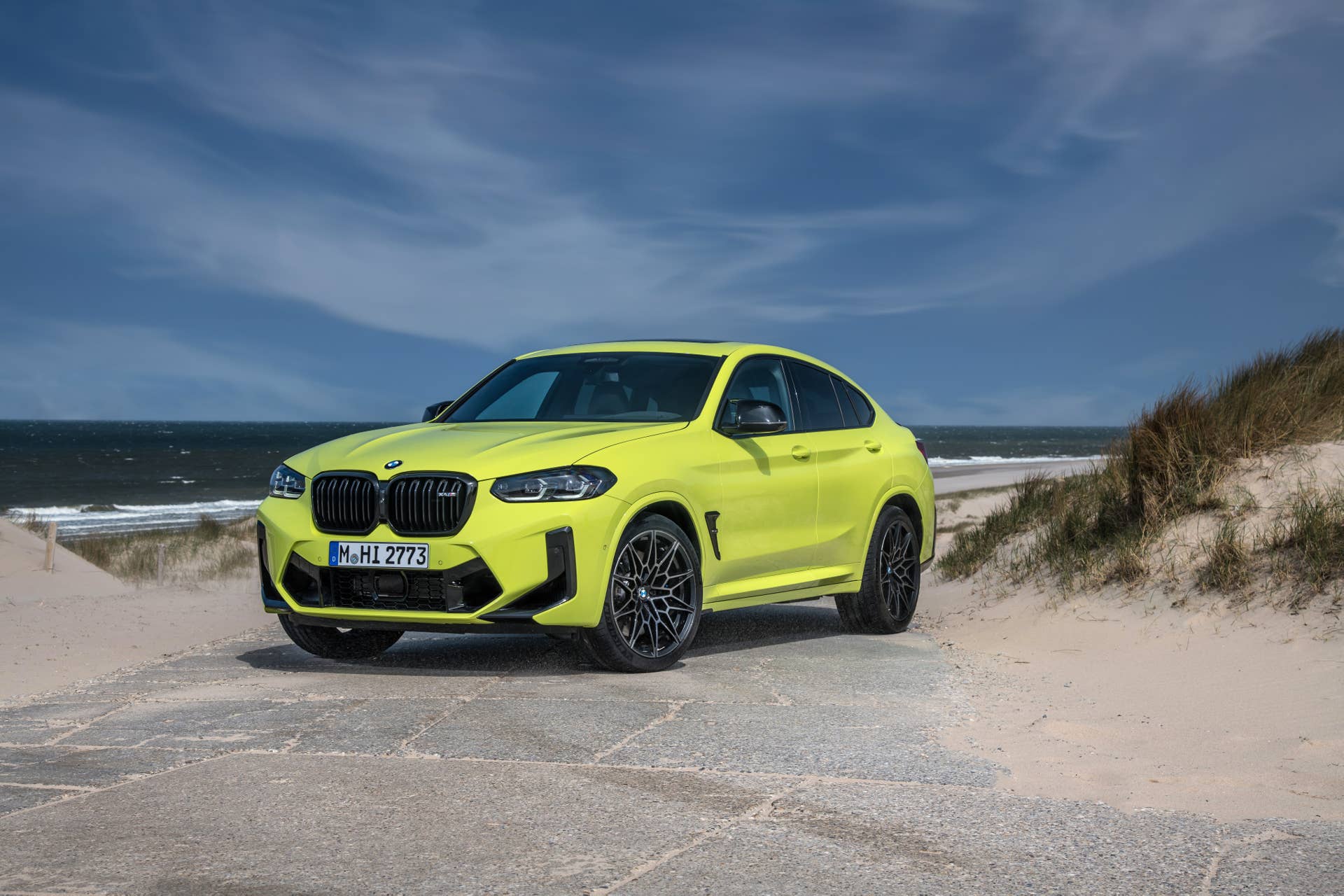 2025 BMW X4 M