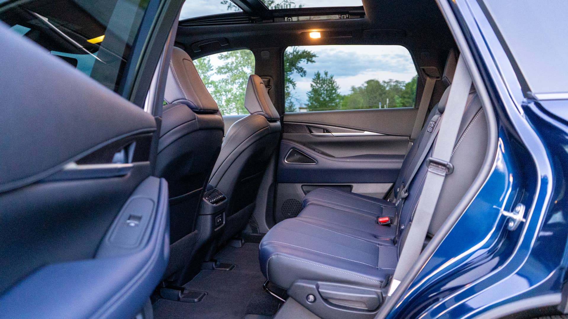 2026 Infiniti QX60 Sport