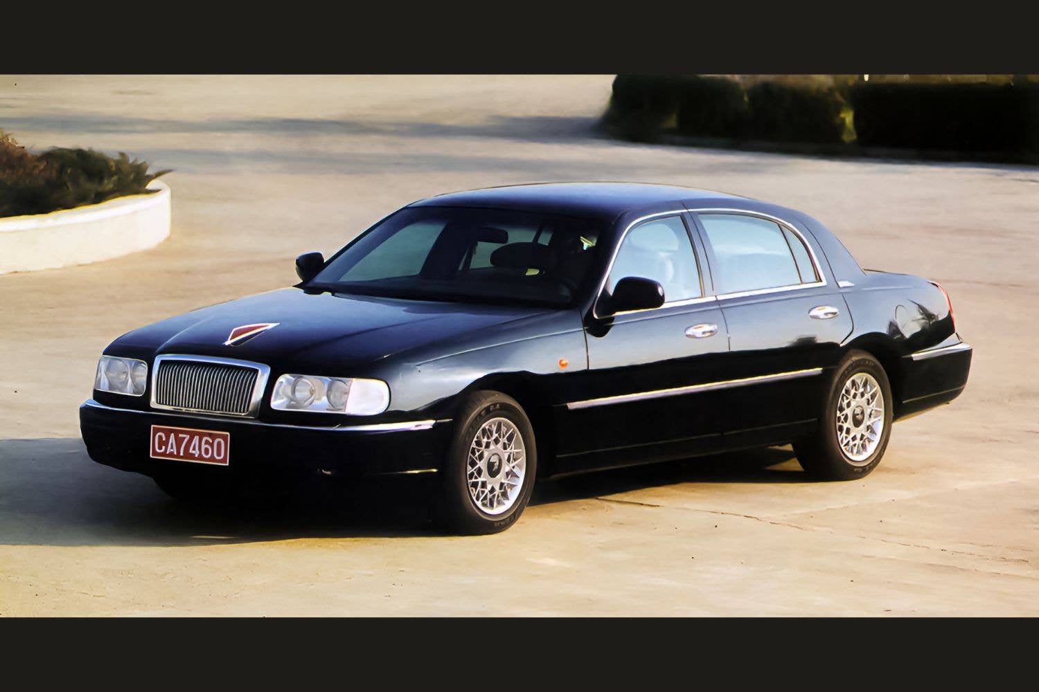 hongqi-ca7460-based-on-lincoln-town-car.jpg?io=1&profile=rss