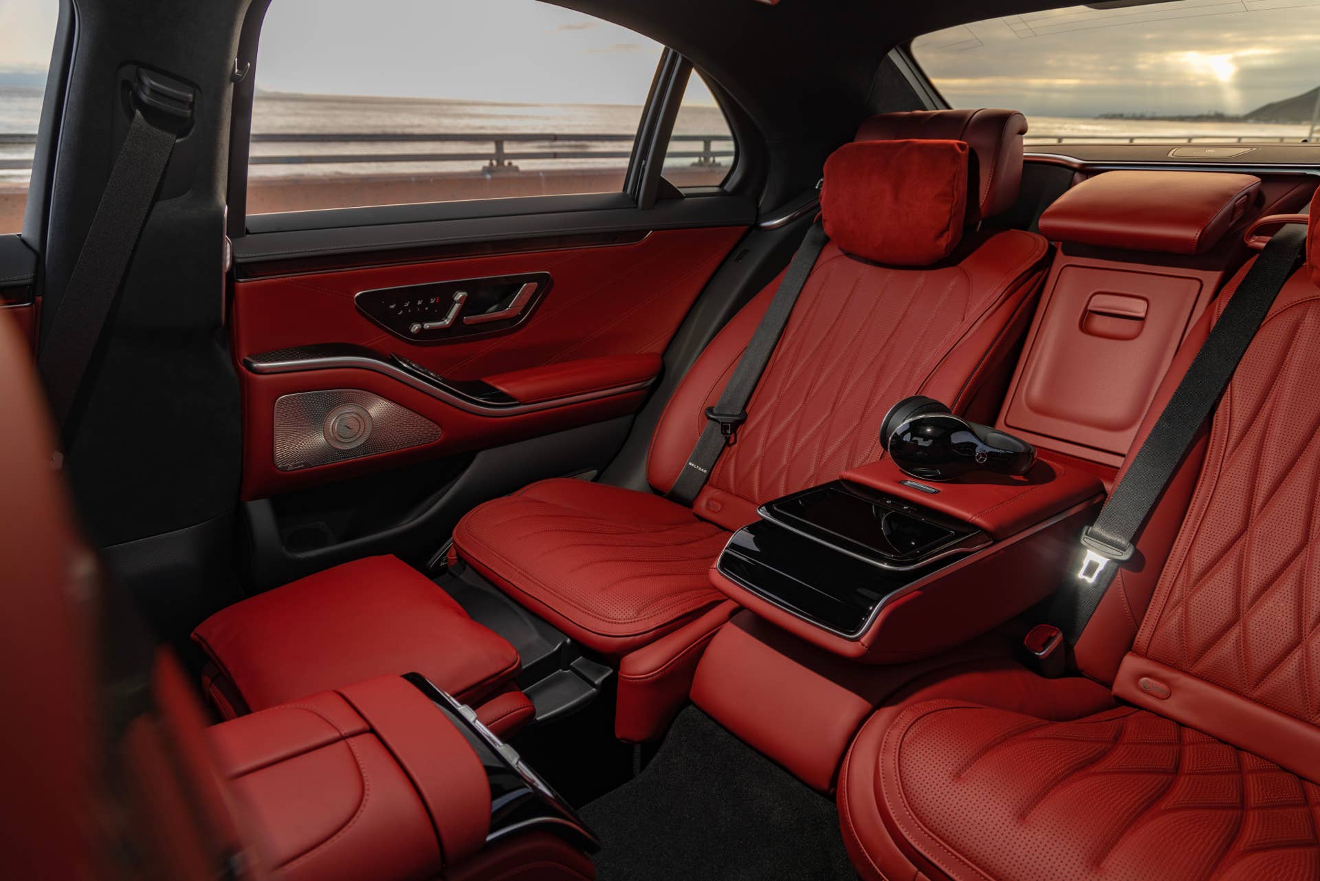 2025-2026 Mercedes-AMG S 63