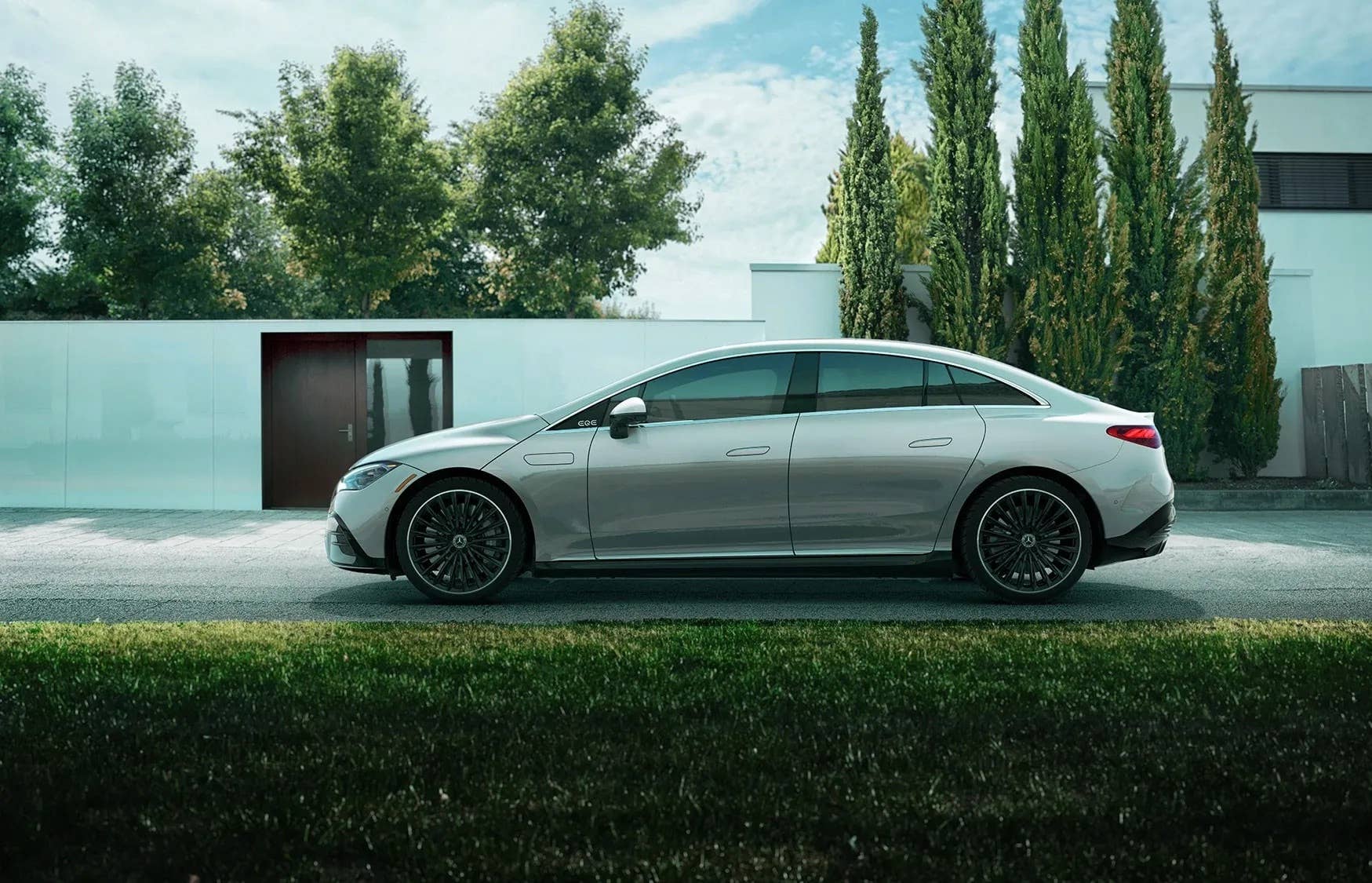 2025-2026 Mercedes-Benz EQE Sedan