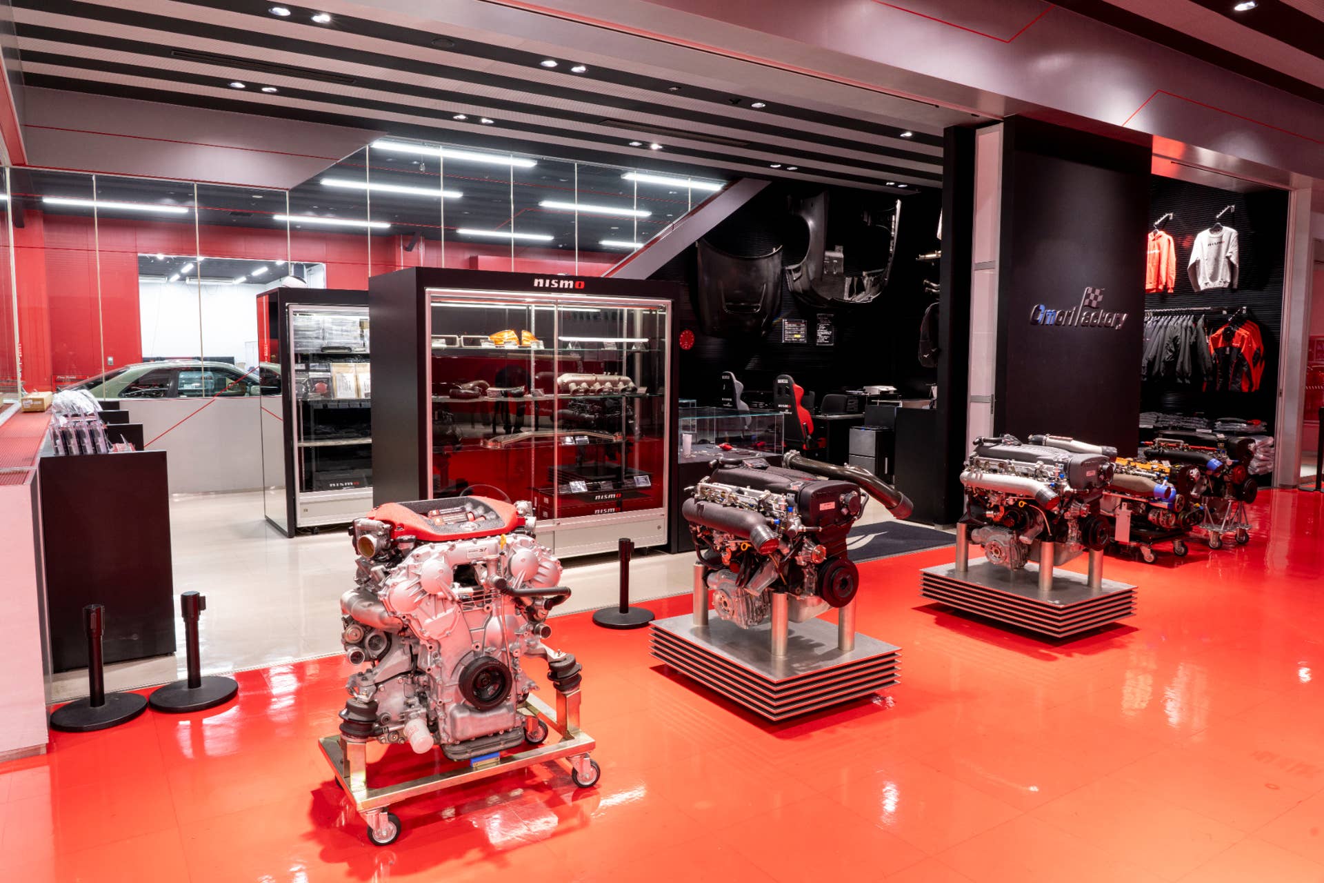 Nismo Performance Center