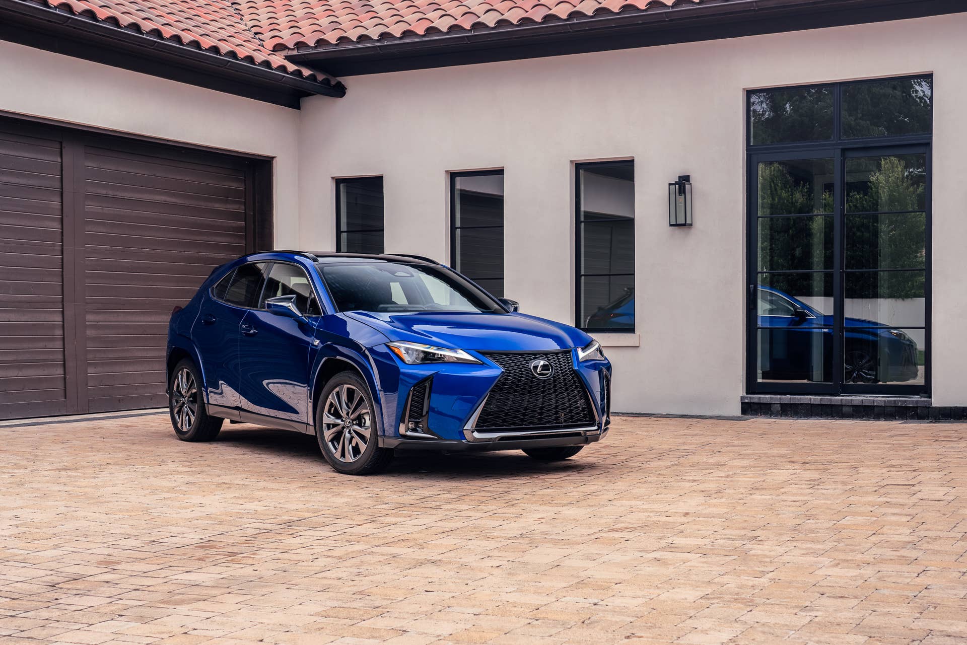 2025-2026 Lexus UX