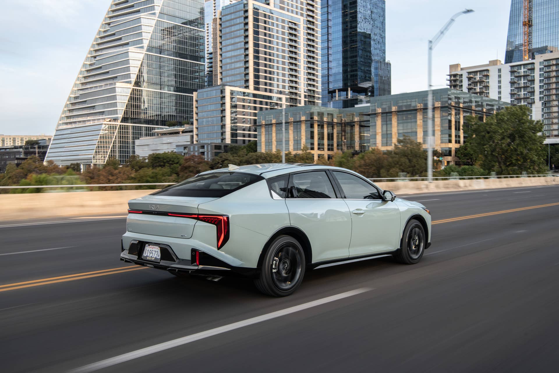 2025-2026 KIA K4