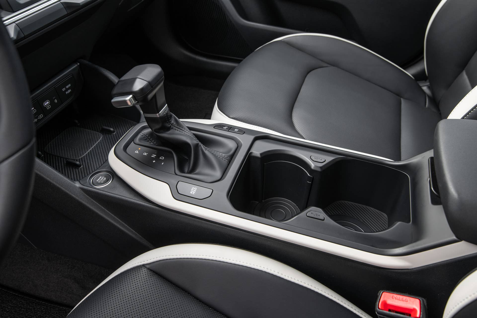 2025-2026 KIA K4