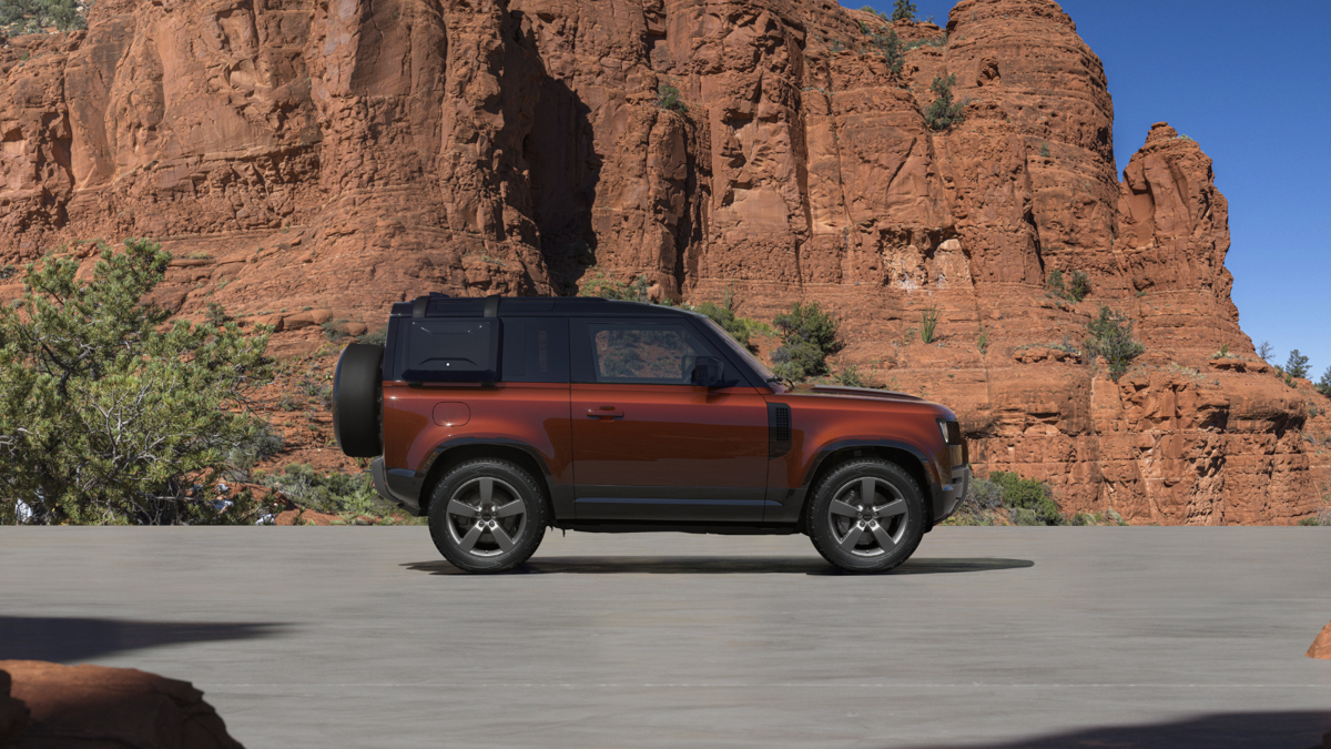 land-rover-defender-sedona-red-3.png?profile=rss