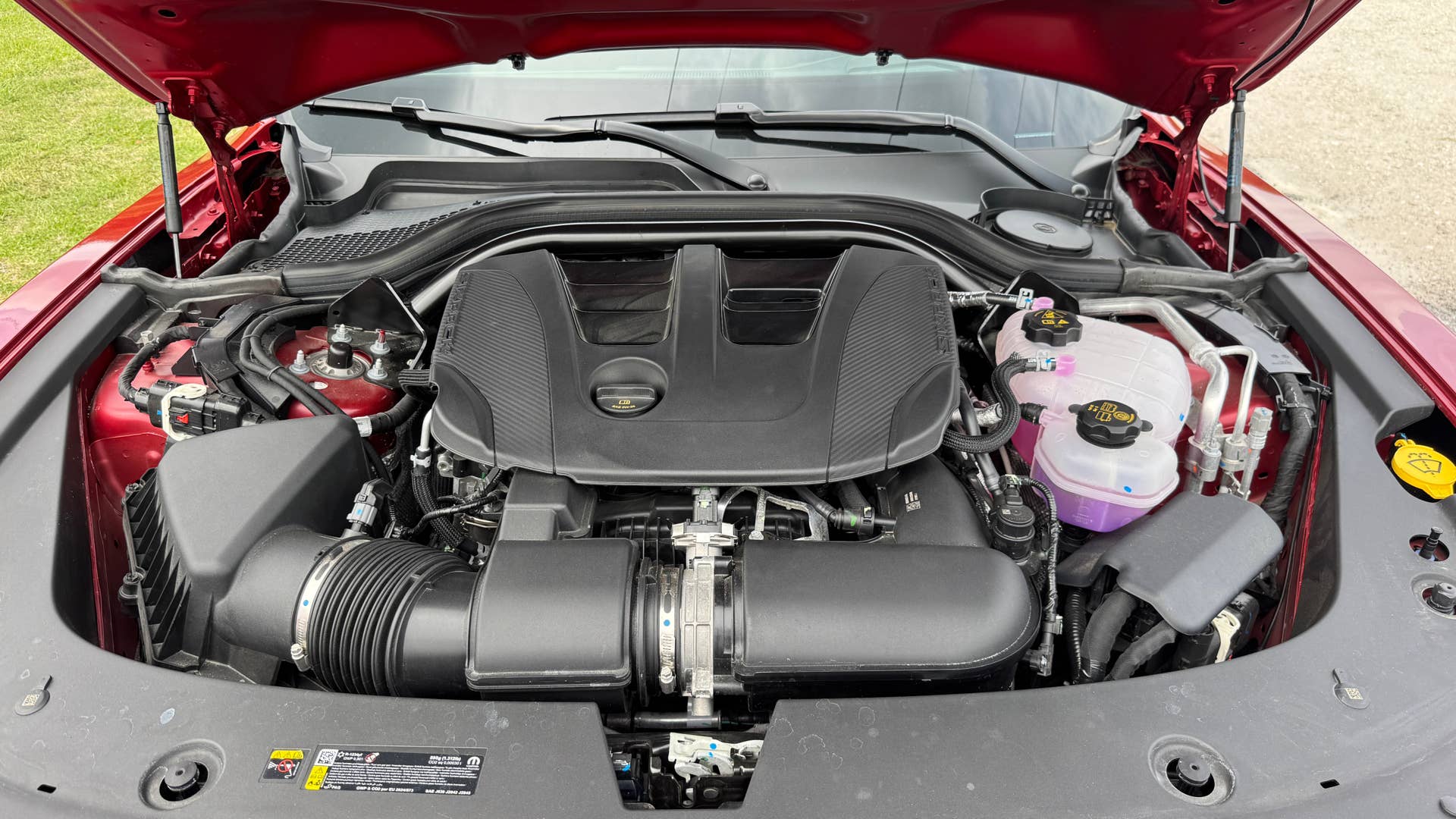 2026 Dodge Charger R/T 3.0L twin-turbo Hurricane I6 engine