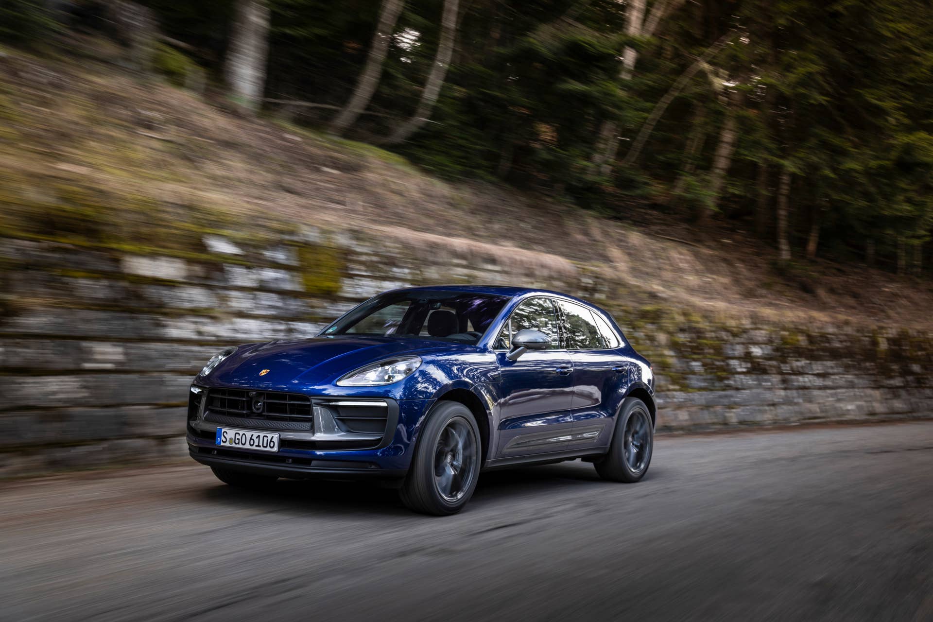 2025-2026 Porsche Macan