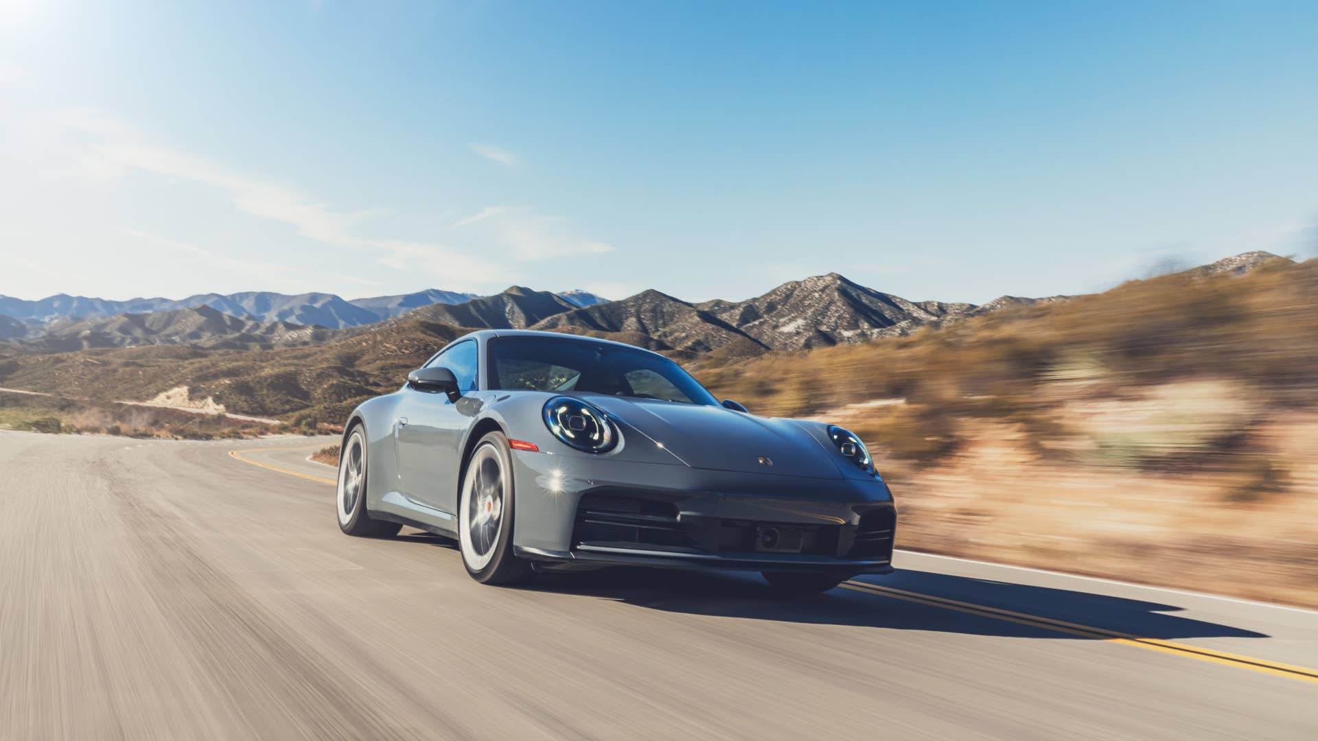 2025-2026 Porsche 911