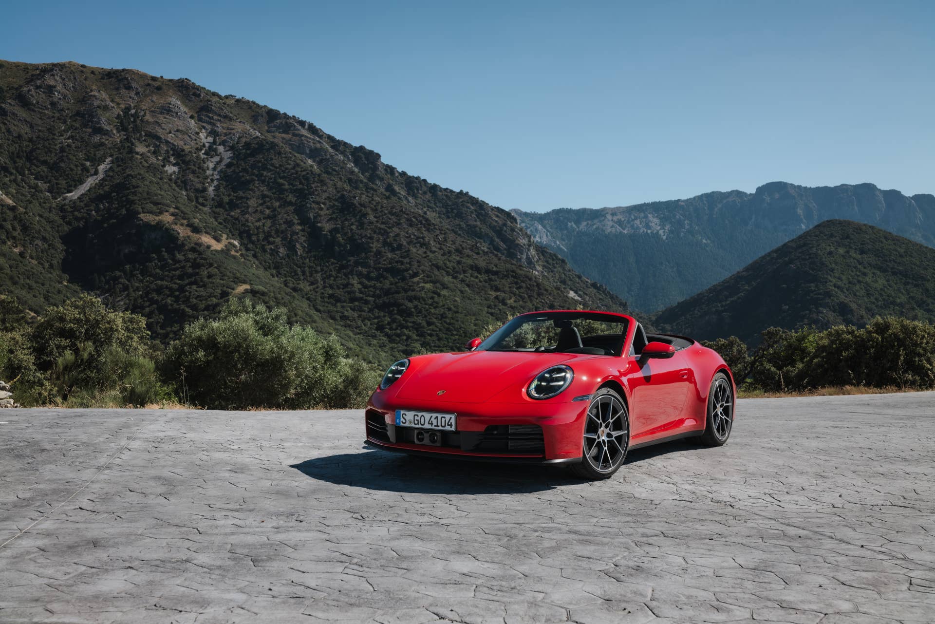 2025-2026 Porsche 911