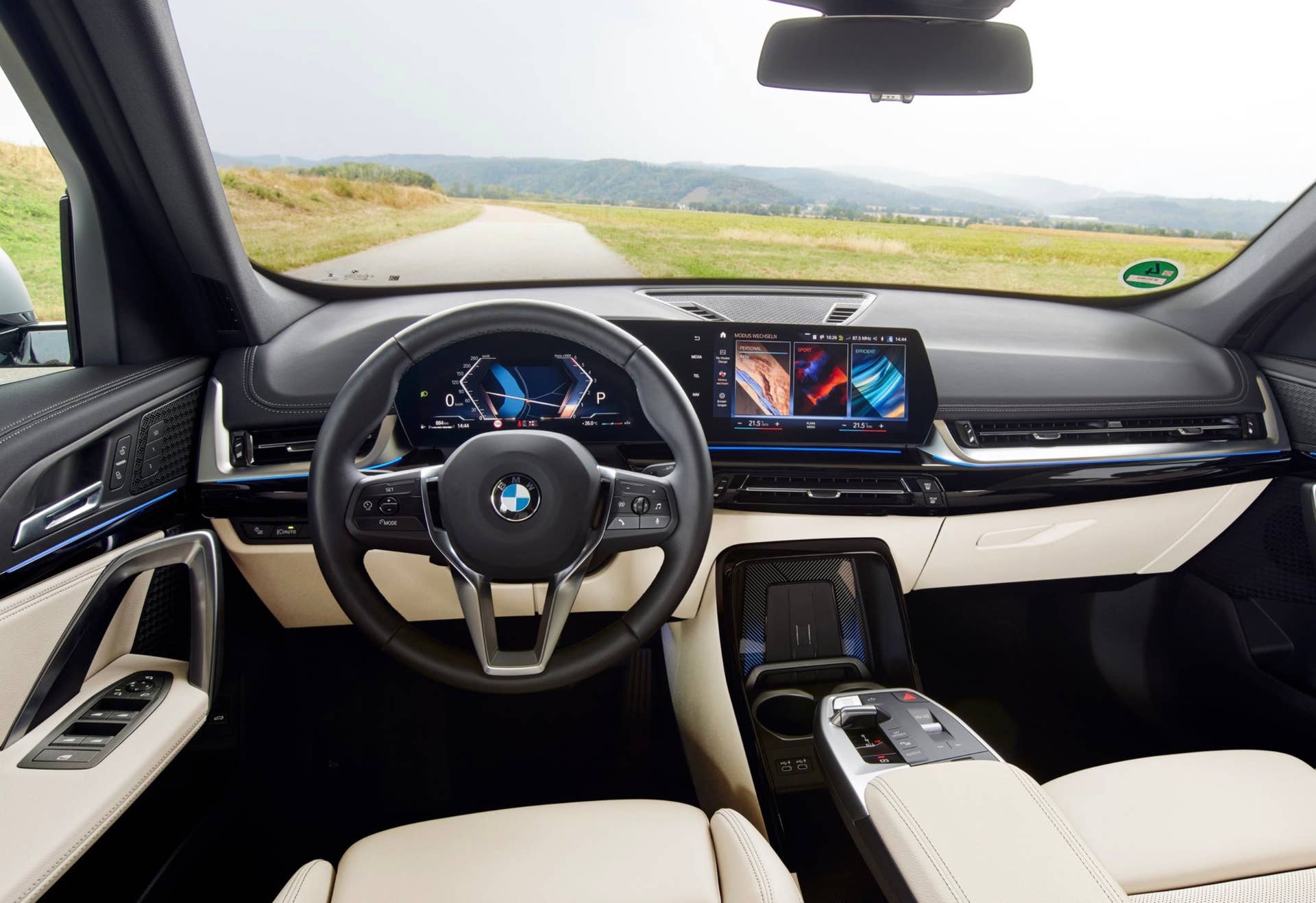 2025 BMW X1